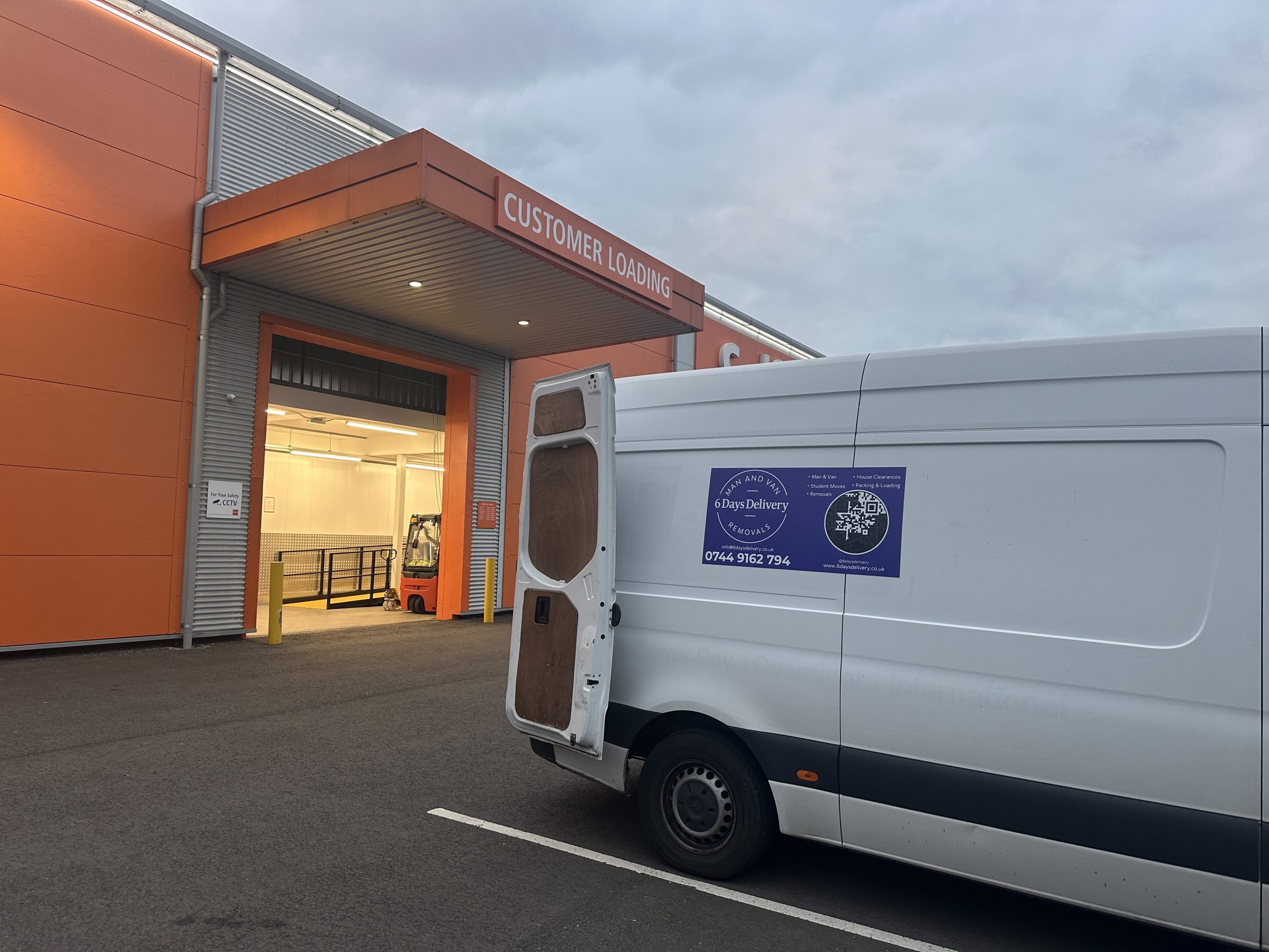 6 Days Delivery transit fleet ready when you contact Solihull removals for a quote 6 Days Delivery transit fleet ready when you contact Solihull removals for a quote